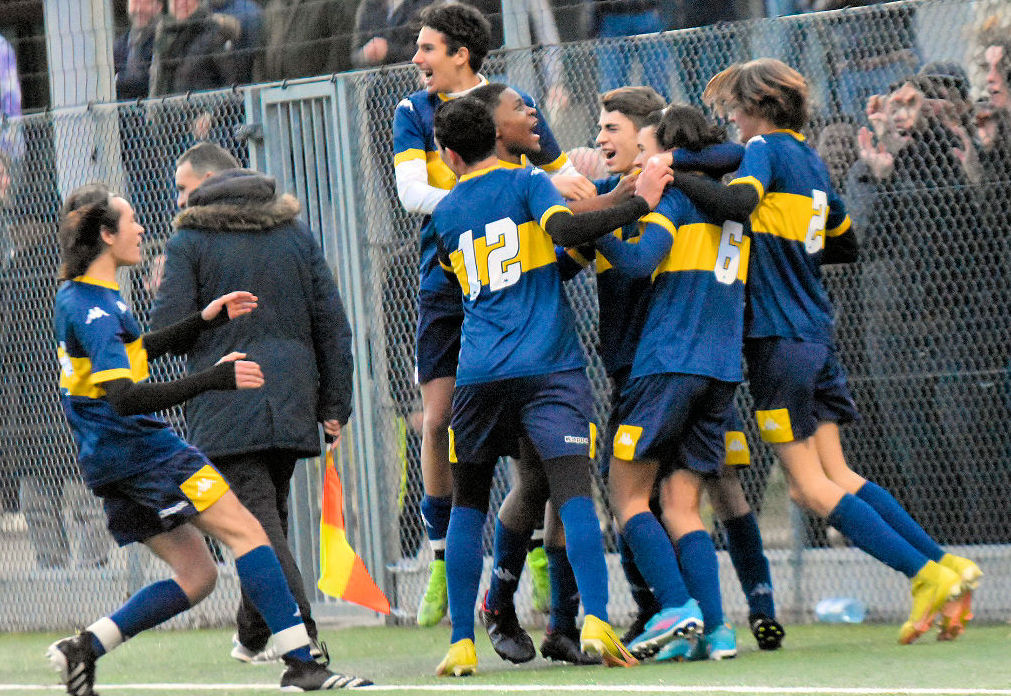 ​U17 D2 – CHAMPIONS… sans jouer !